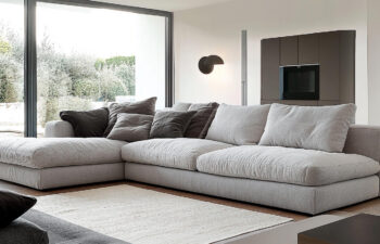 Sofa czy narożnik – co lepiej sprawdzi się w salonie?